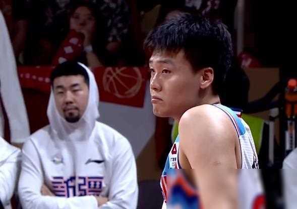 必威体育登录-澳洲男篮赢得紧张比赛，晋级下一轮(澳洲男子篮球联赛)