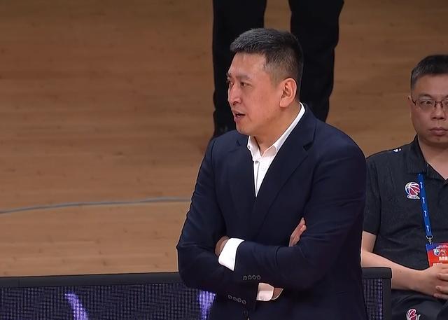 浙江男篮主帅王世龙加入南京同曦教练组