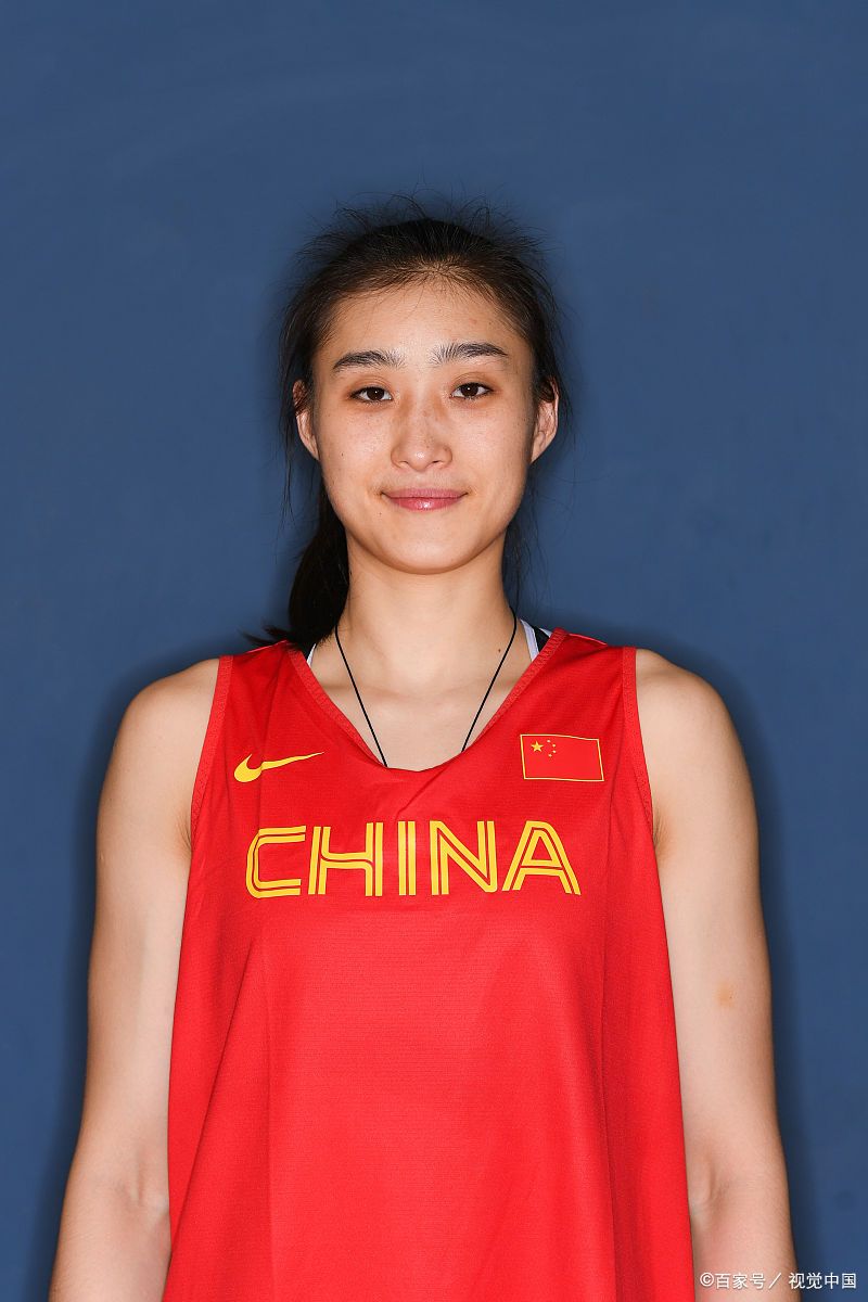 19分12篮板！李月汝取得WNBA生涯首次两双的简单介绍