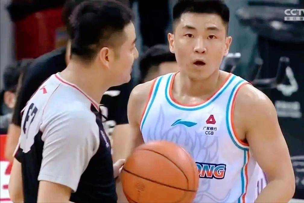 高诗岩、徐杰位置不稳定，王俊杰是热身赛最大发现