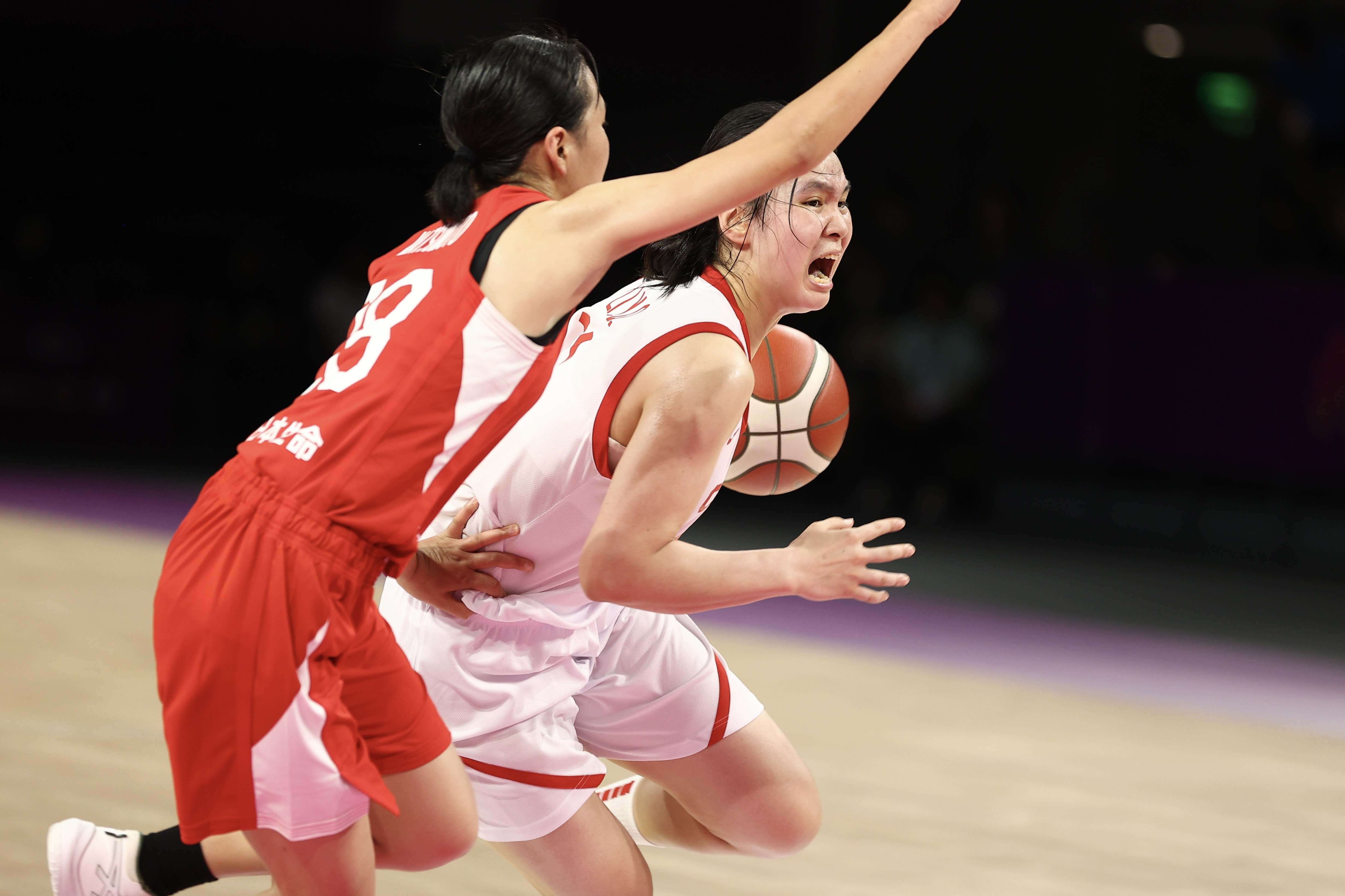 必威体育娱乐-黄思静21年女篮亚洲杯个人集锦，对阵日本砍18分7篮板